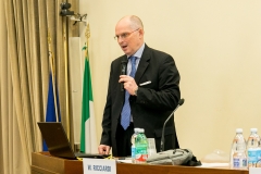 F_V11APR_00115